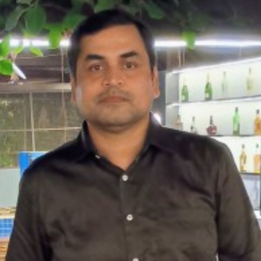 Portrait of Tapan Pathak